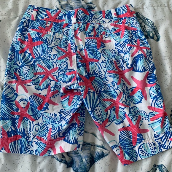 EUC Lilly Pulitzer Chipper Shorts size 4 - Picture 4 of 4